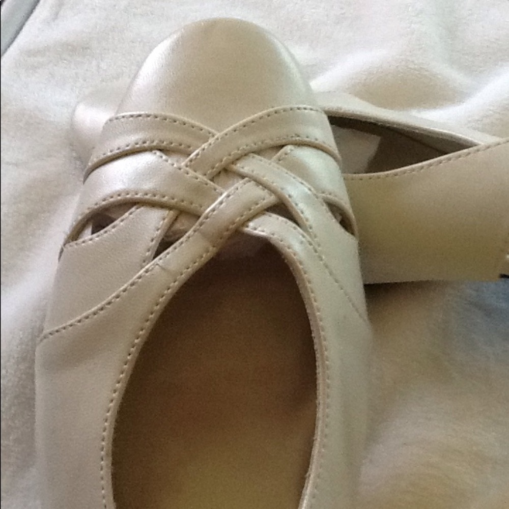 Ivory Beige heels